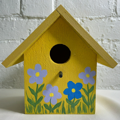 DIY Wooden Birdhouse